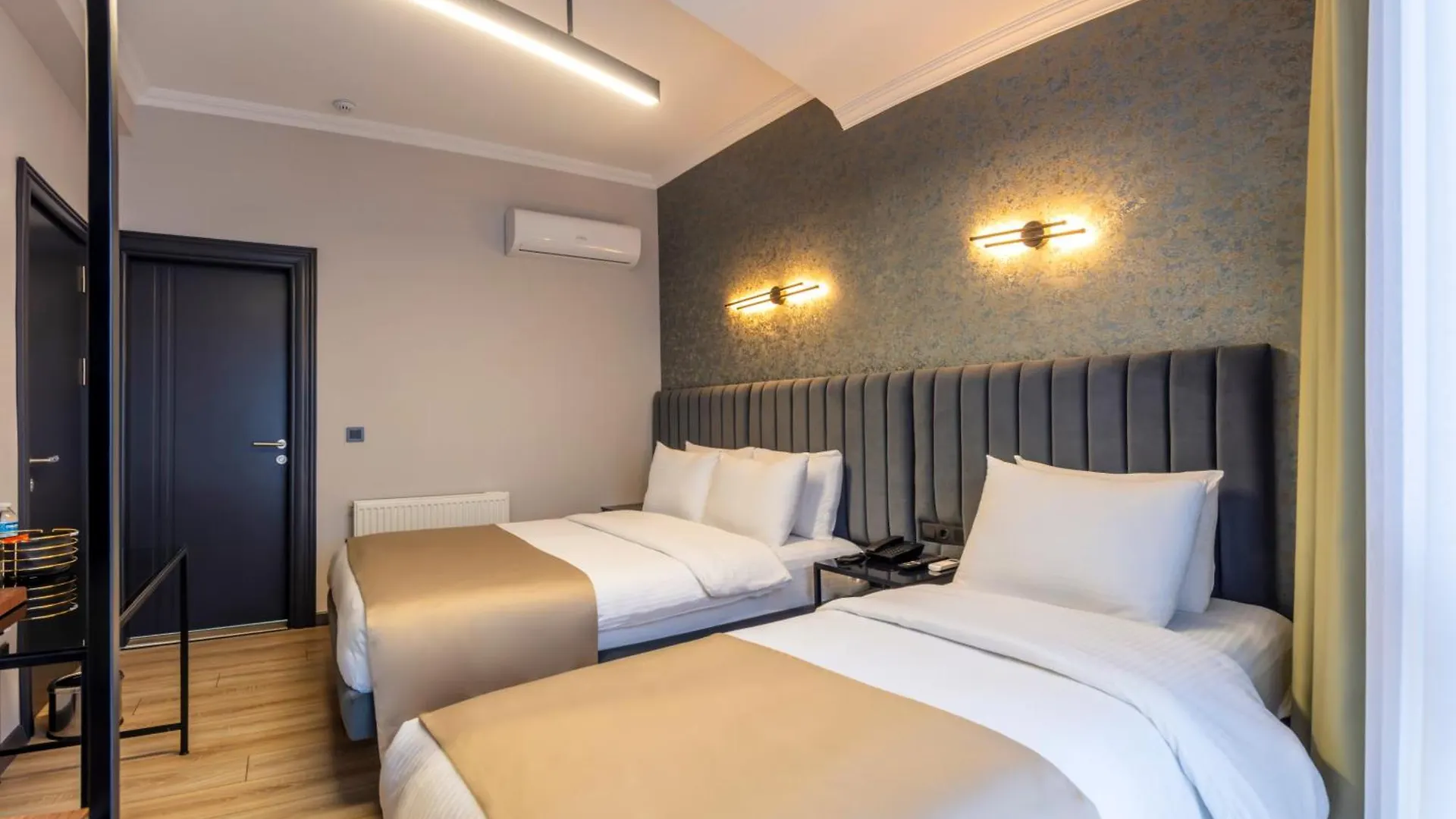 Lenora Airport Hotel & Istanbul Airport Arnavutkoy 3*,